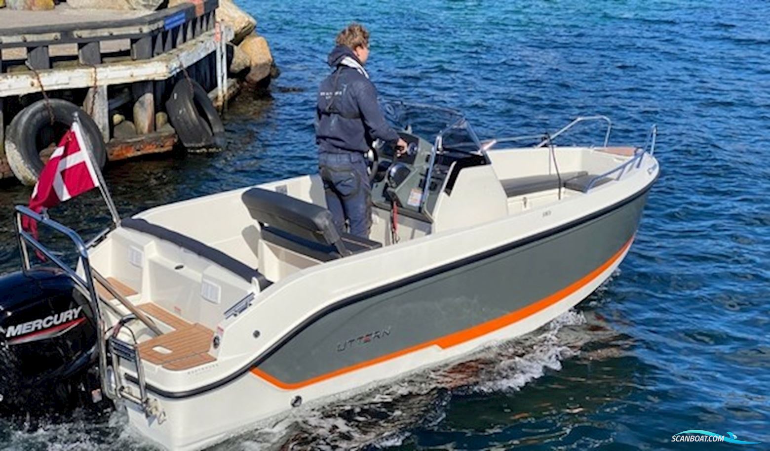 Uttern S53 – Mercury 80 HK