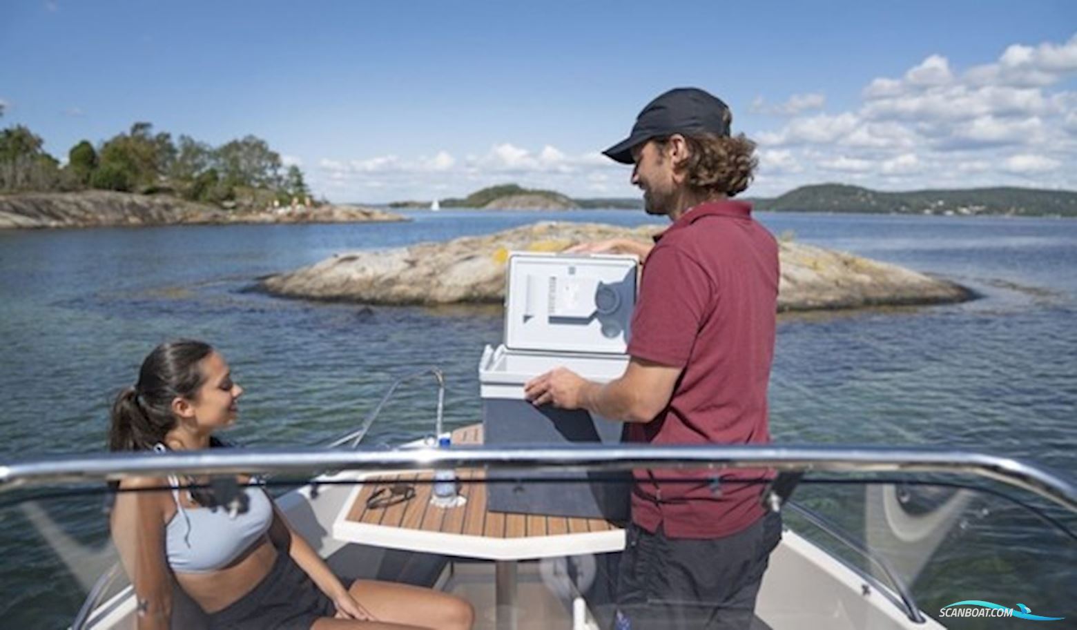 Uttern S53 – Mercury F-115 CT