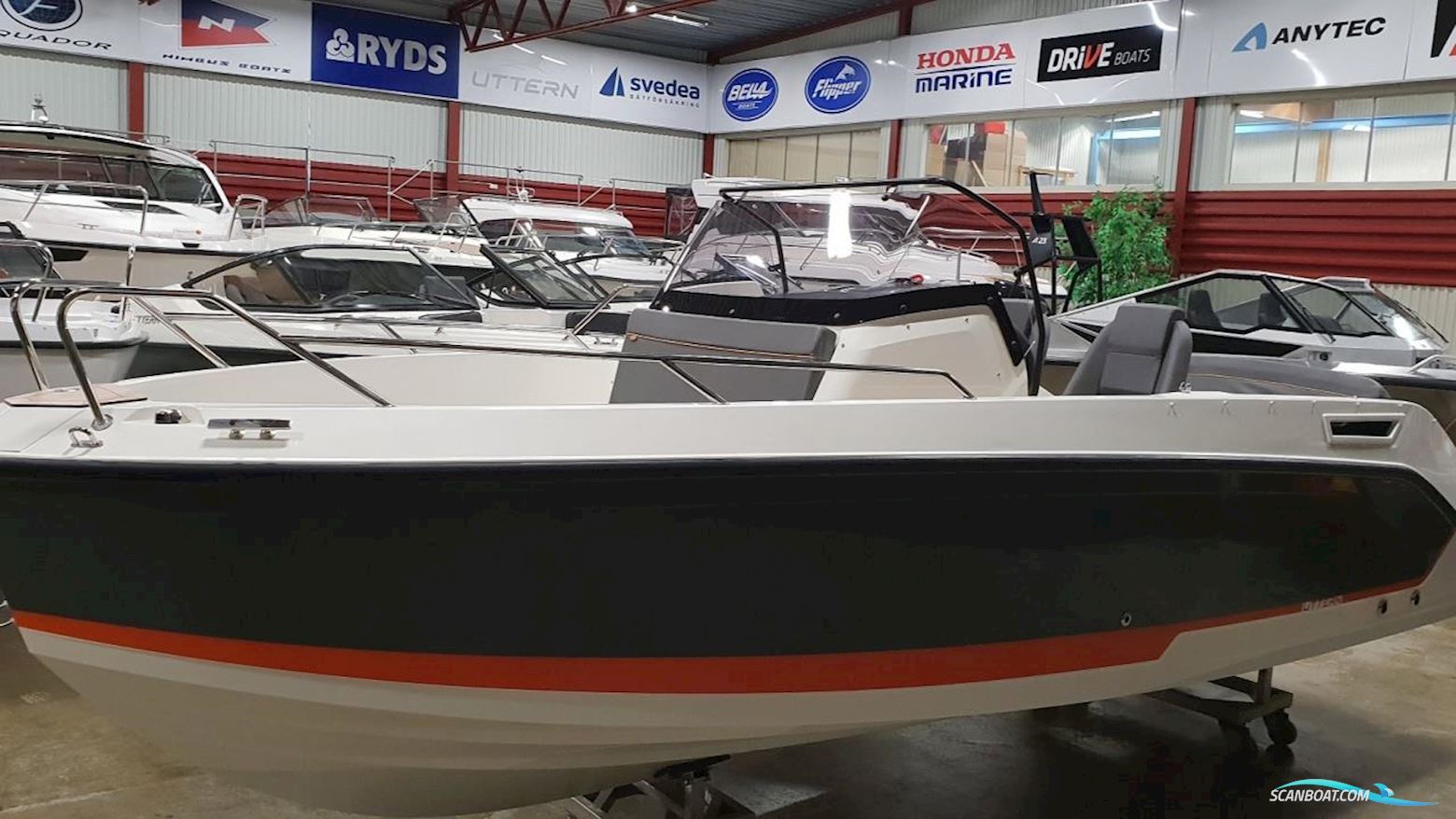 Uttern S65 Motorboot 2023, mit Mercury motor, Sweden