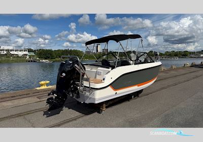 Uttern T53 Motorboot 2022, mit Mercury motor, Sweden