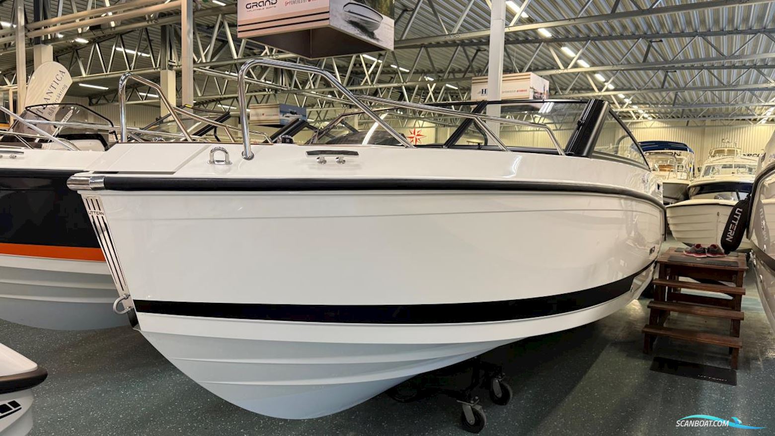 Uttern T65 Motorboot 2025, mit Mercury motor, Sweden