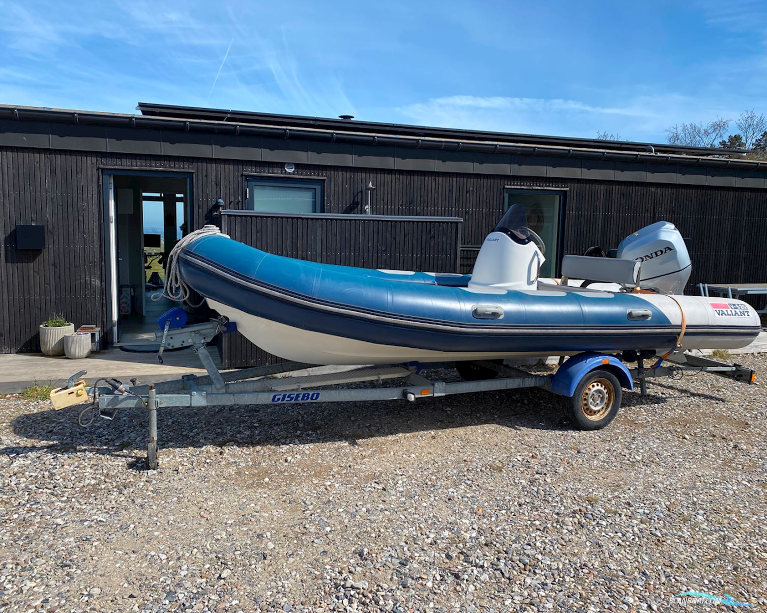 Valiant V520 Motorboot 2017, mit Honda BF100A motor, Dänemark