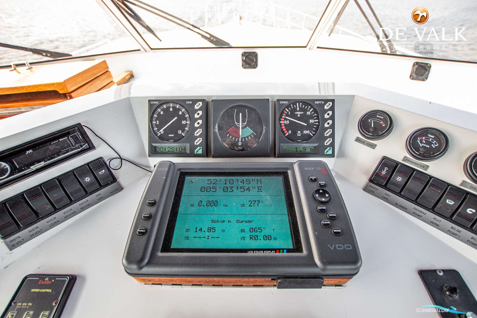 Valk 1700