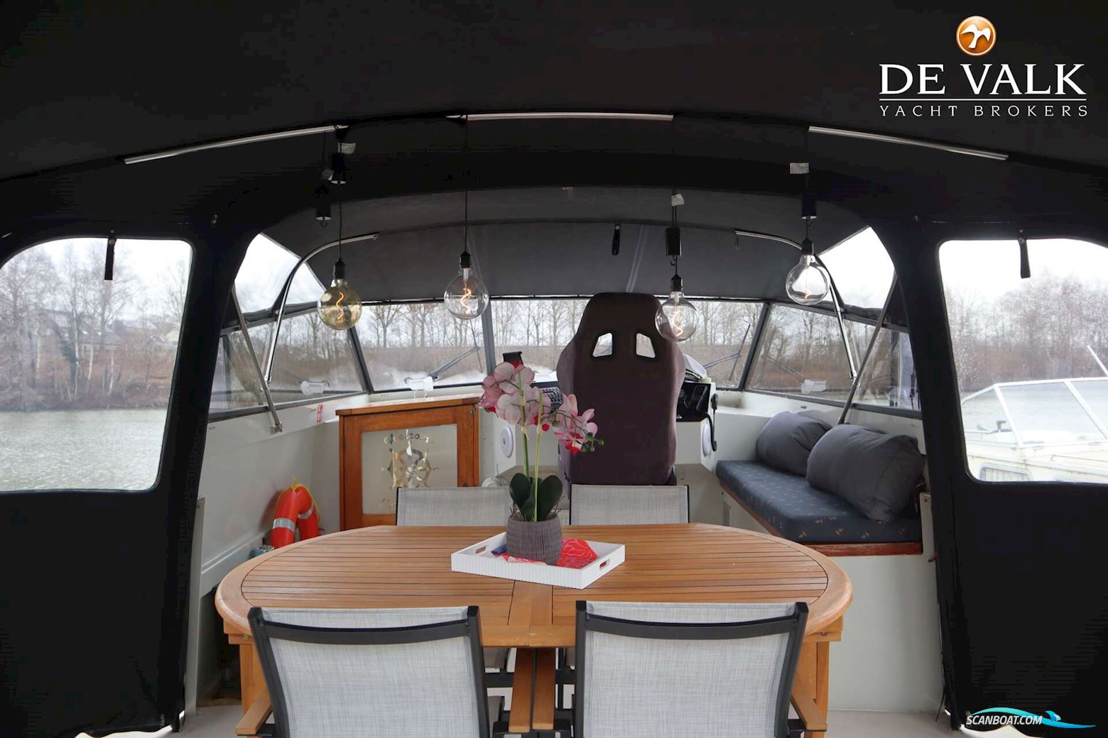 Valk Challanger Royal 45