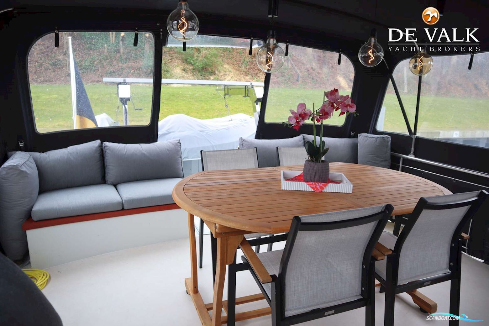 Valk Challanger Royal 45