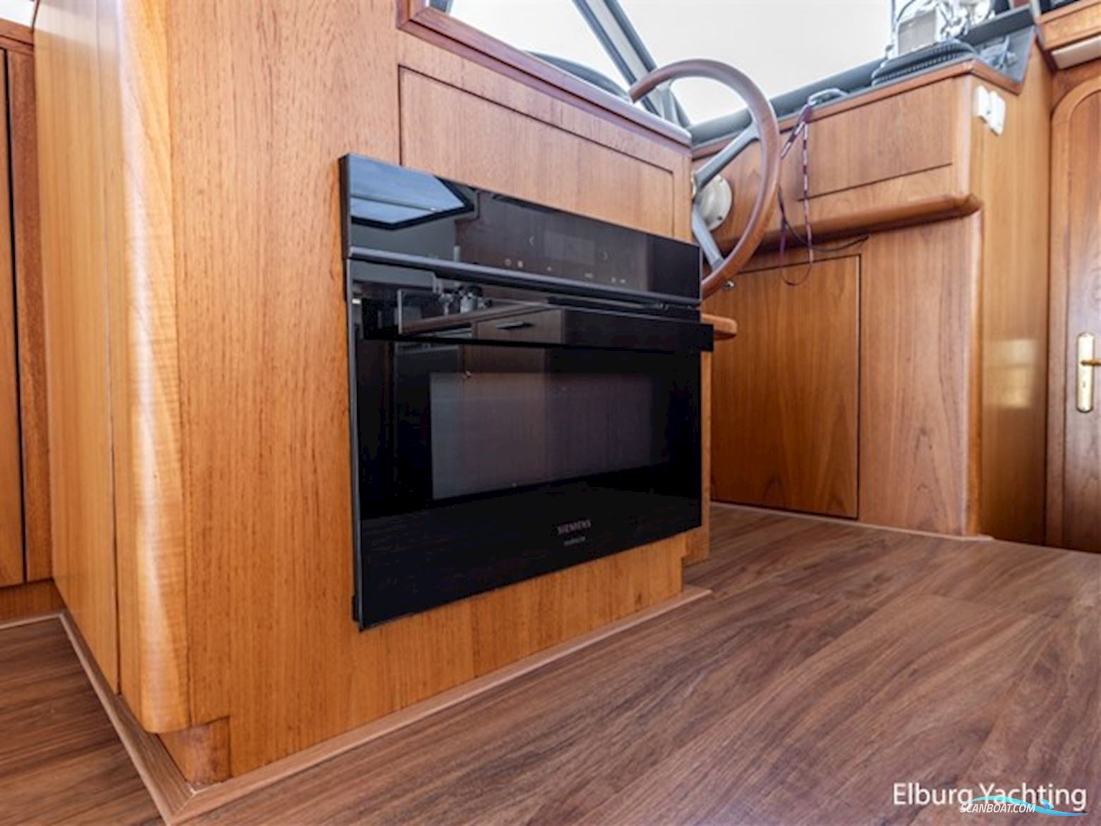 Valk Continental 1600 - Open Kuip