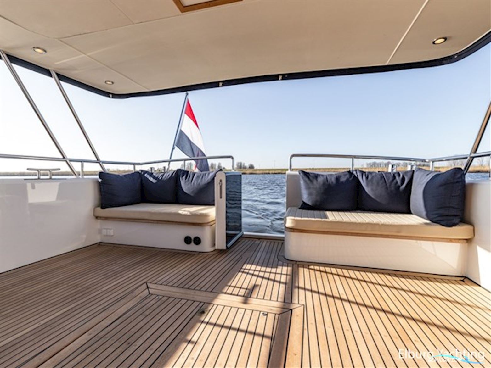 Valk Continental 1600 - Open Kuip