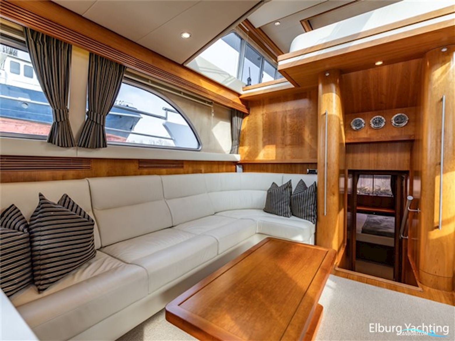 Valk Continental 1900 - Wheelhouse