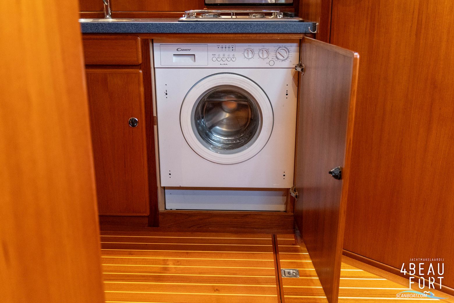 Valk Merlin 1400