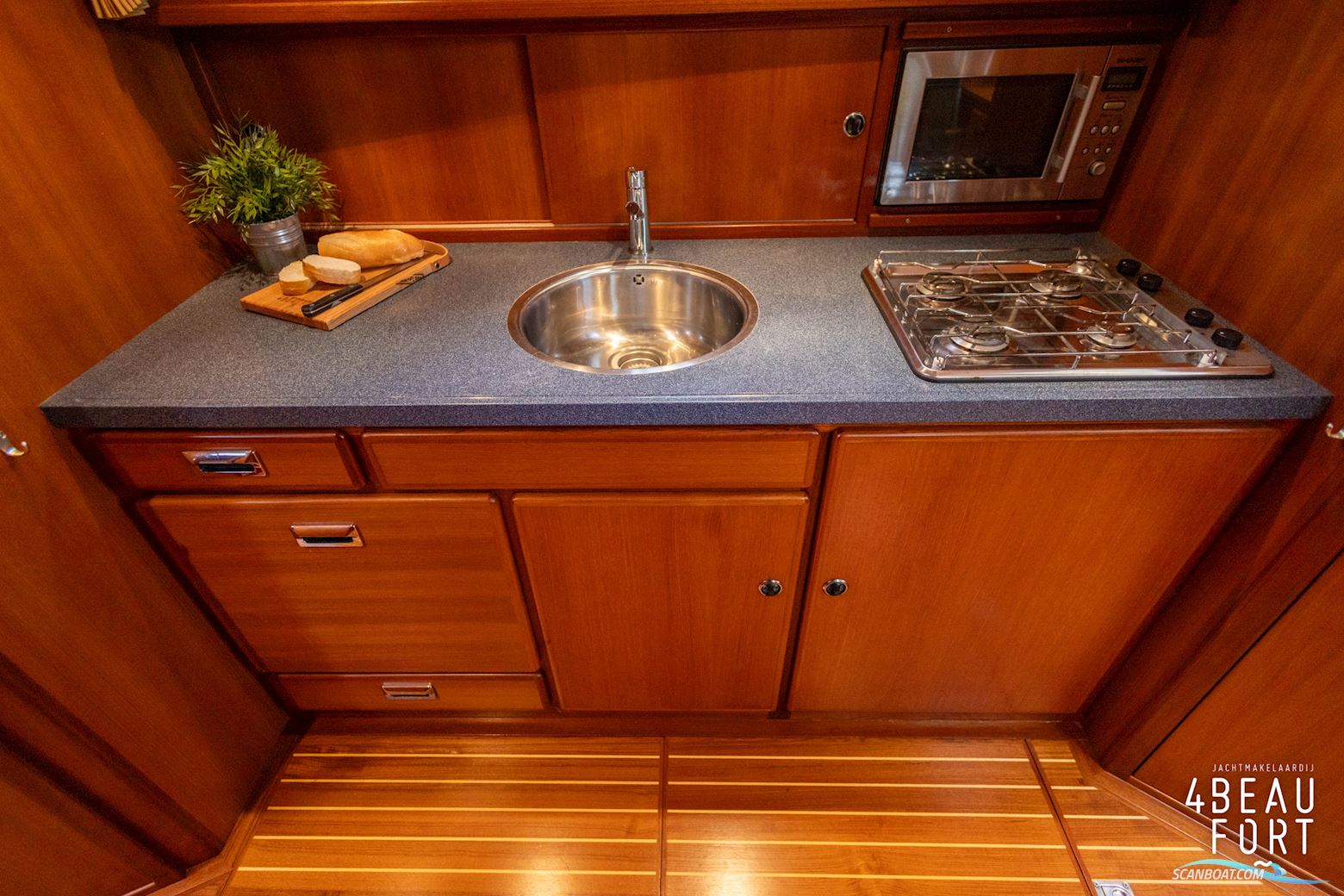 Valk Merlin 1400