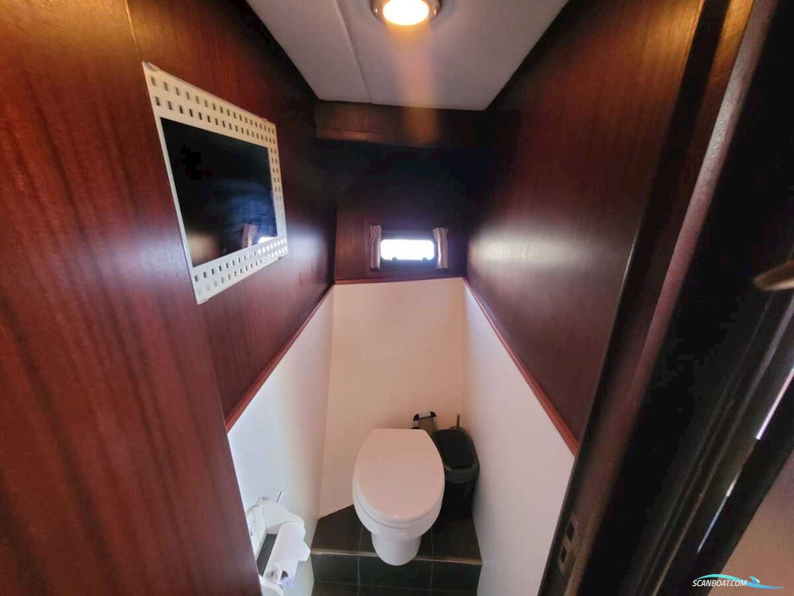 Valk Super Falcon 45 GS