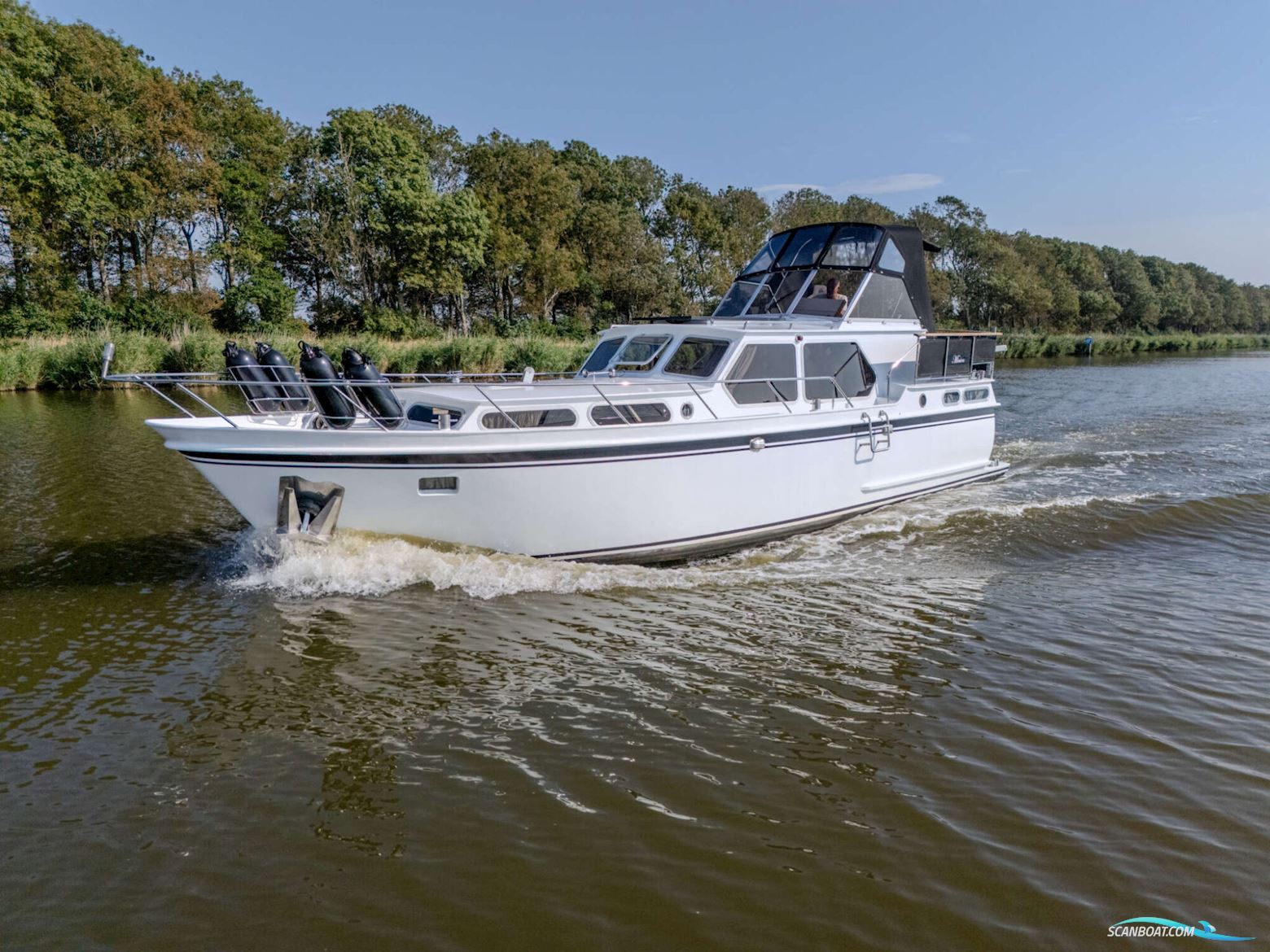Valkkruiser 10.50 AK Cabrio Motorboot 1983, mit Daf motor, Niederlande