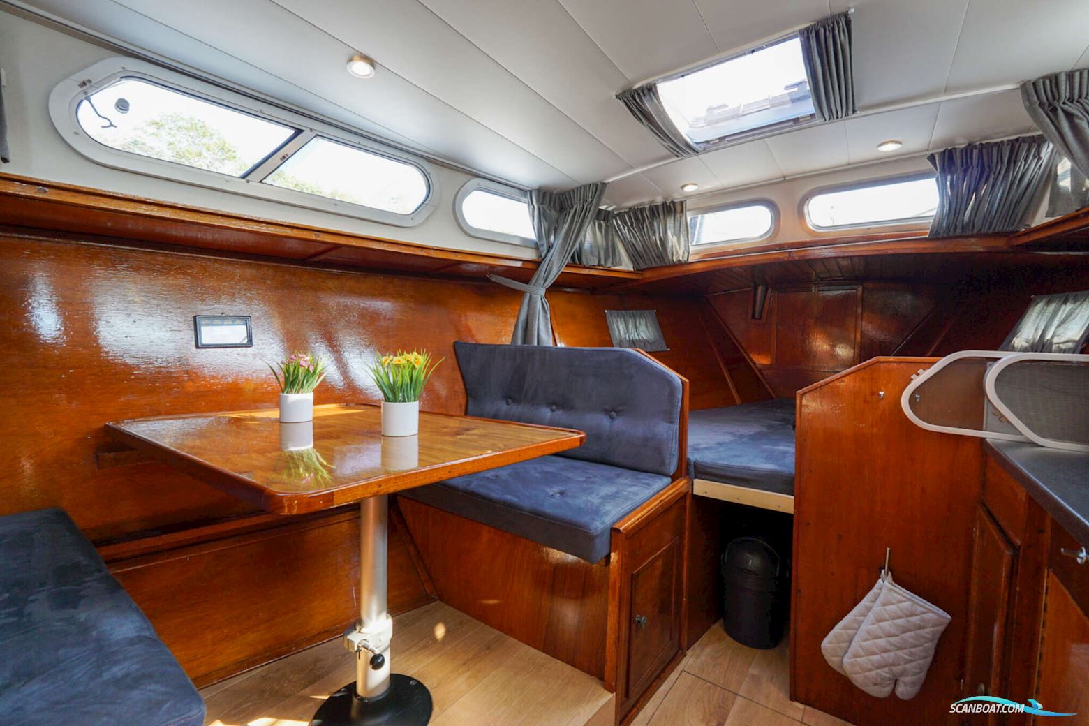 Valkkruiser 10.50 AK Cabrio