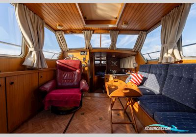 Valkkruiser 10.60 AK Cabrio Motorboot 1981, mit Iveco motor, Niederlande