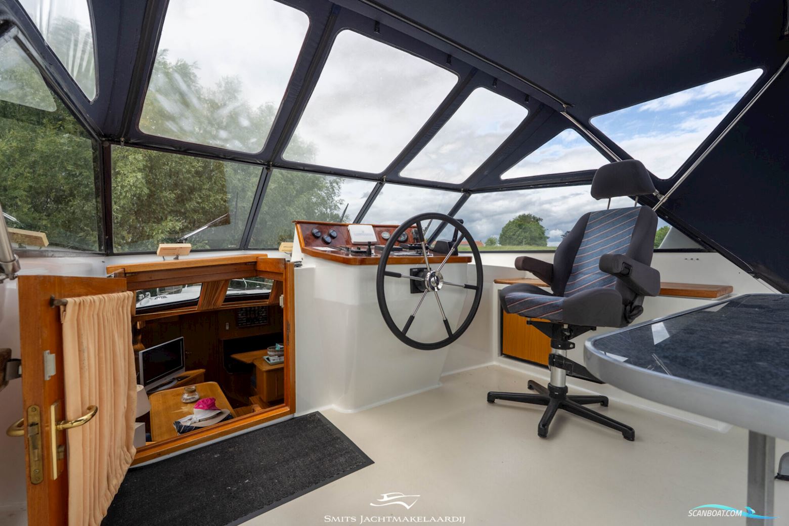 Valkkruiser 14.00 AK Cabrio