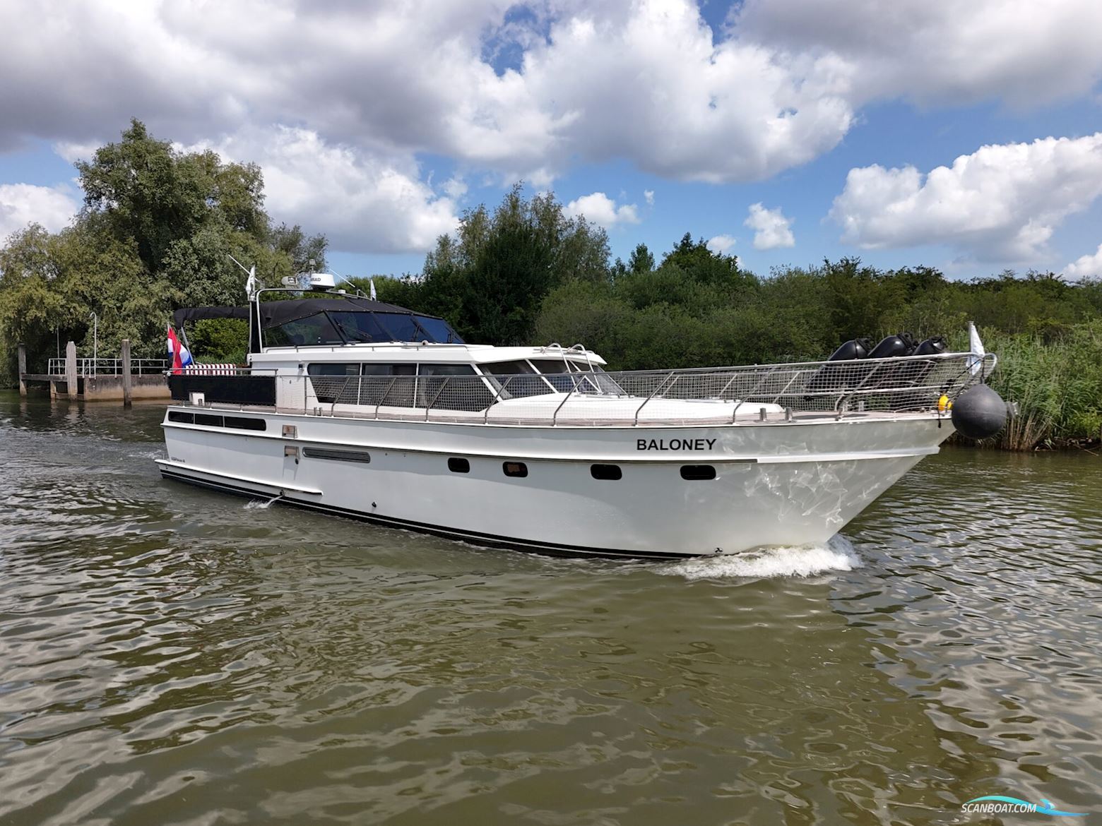 Valkkruiser Super Falcon 49 Cabrio Motorboot 1992, mit Volvo Penta motor, Niederlande