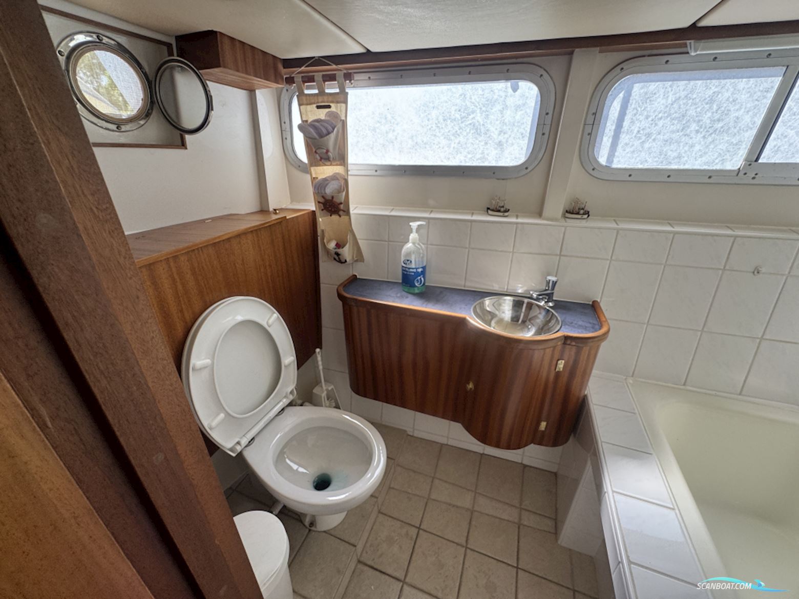 Van den Bos Kruiser  1100 AK cabrio sport
