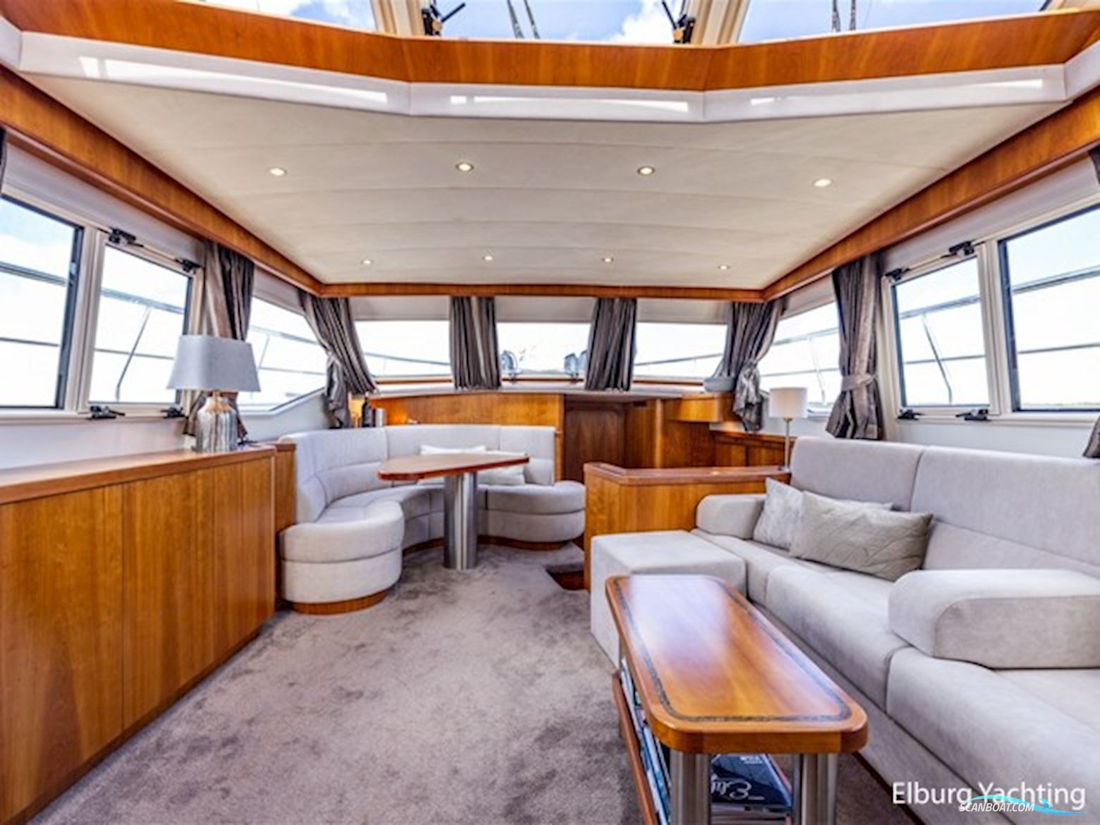 Van den Hoven Exclusive 1600 - Stabilizers 