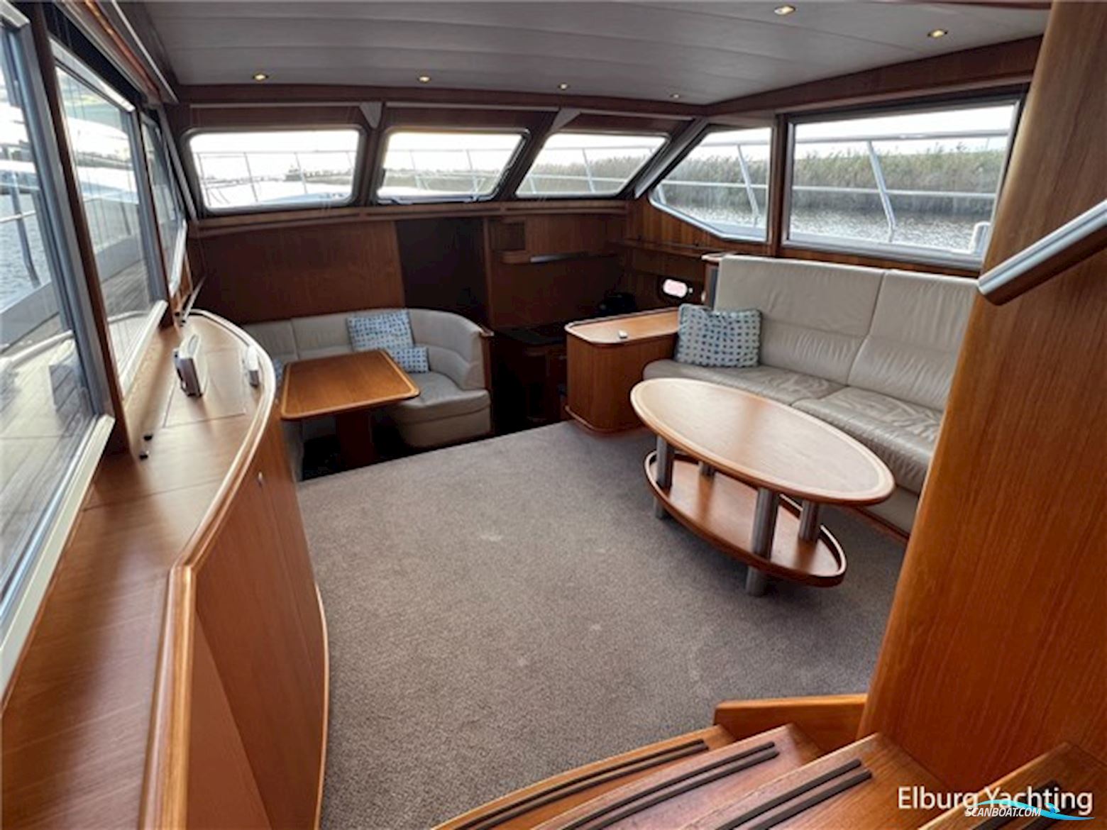 Van den Hoven Exclusive 1600 