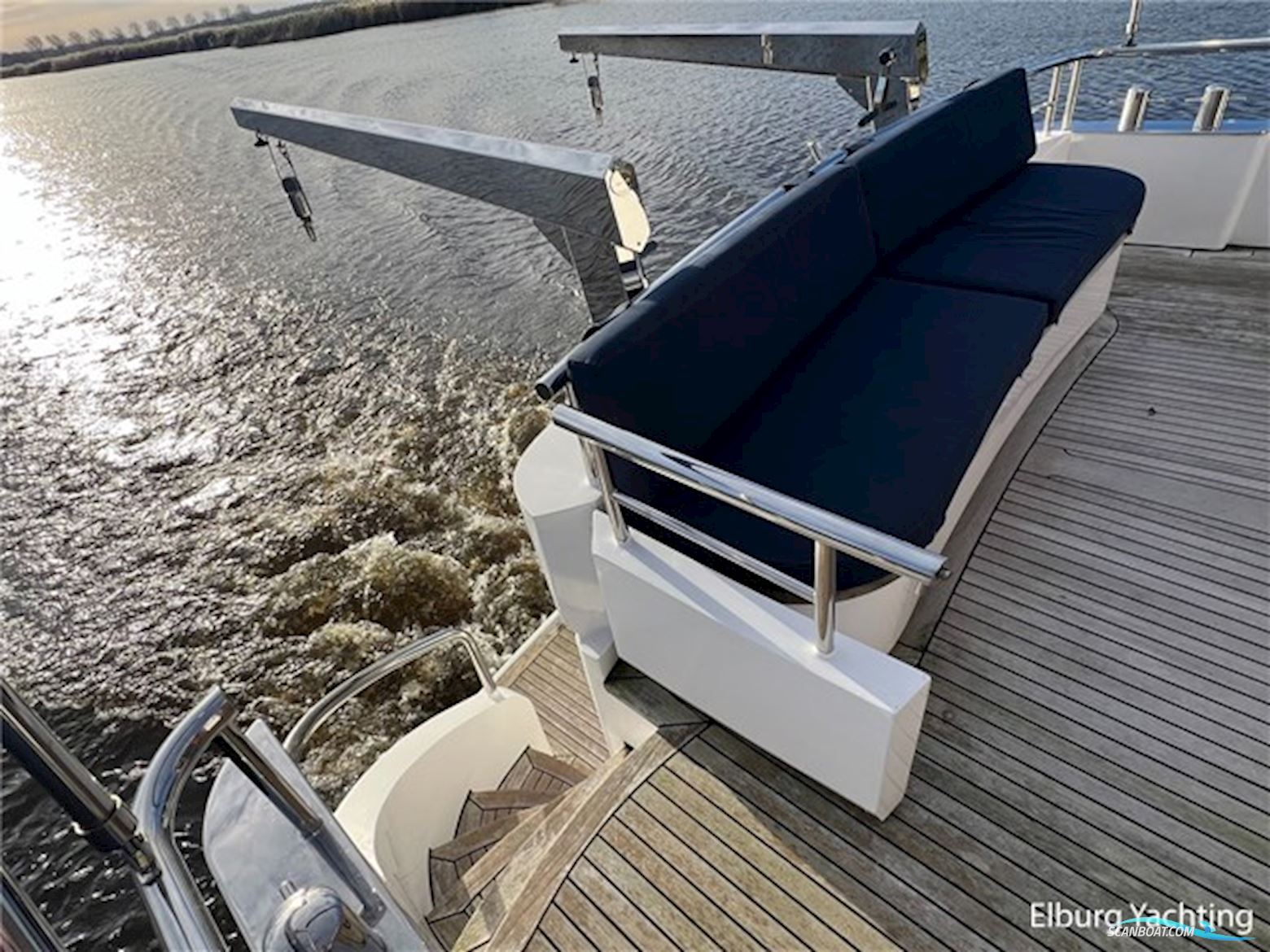 Van den Hoven Exclusive 1600 