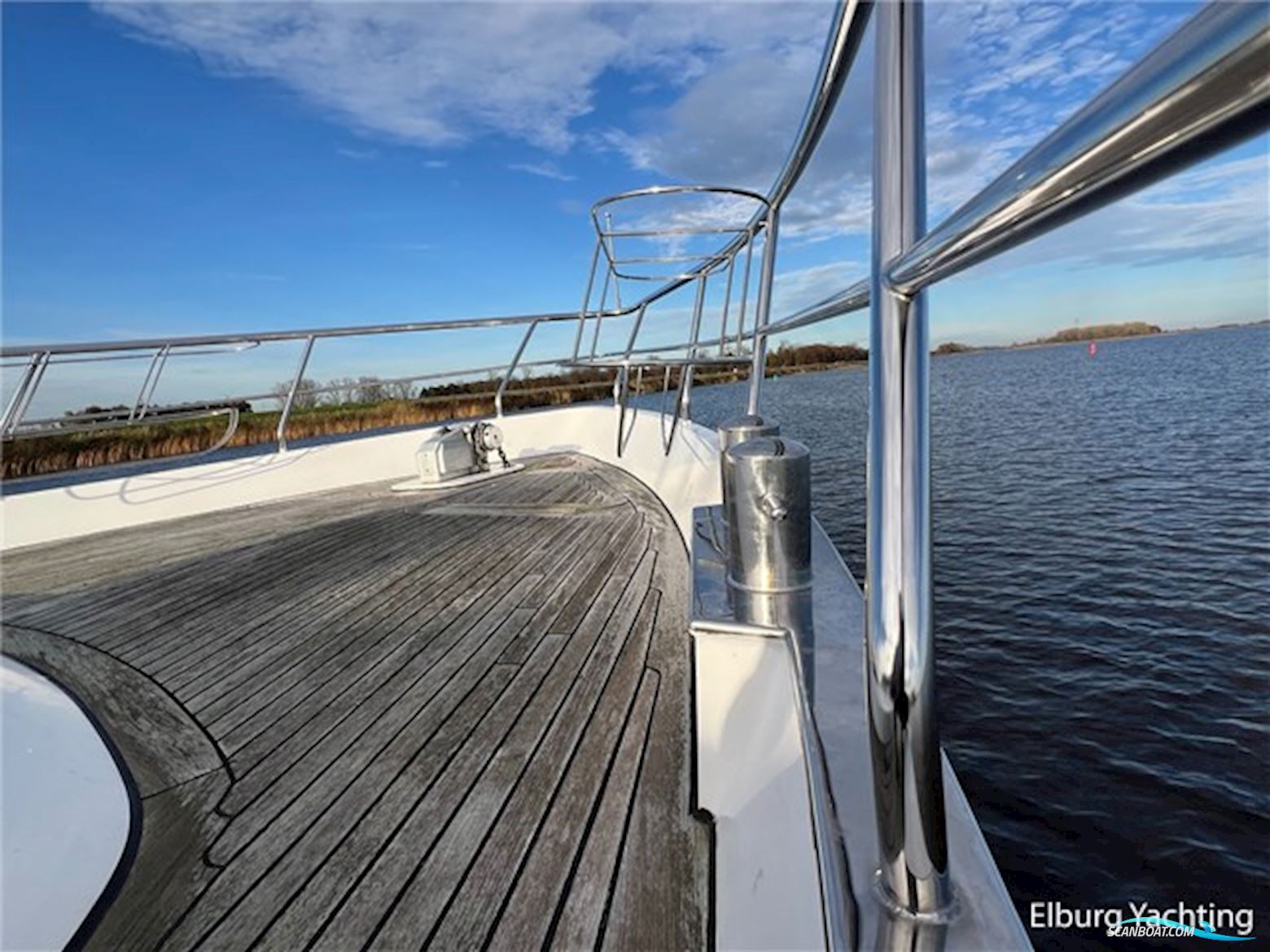 Van den Hoven Exclusive 1600 