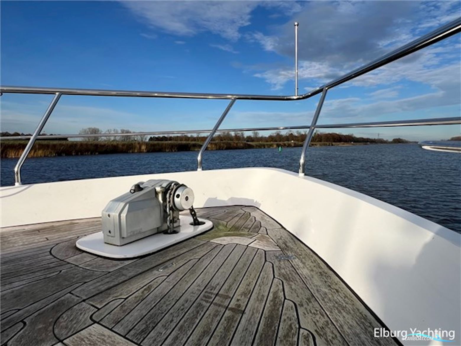 Van den Hoven Exclusive 1600 