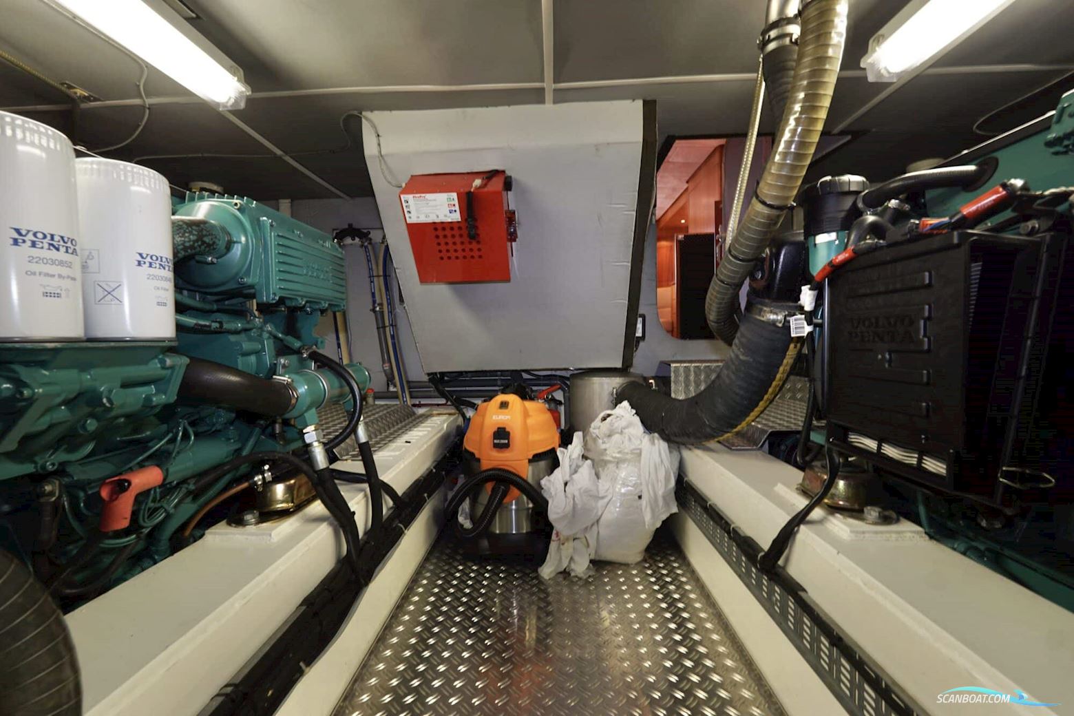 Van den Hoven Exclusive 18.00 VS