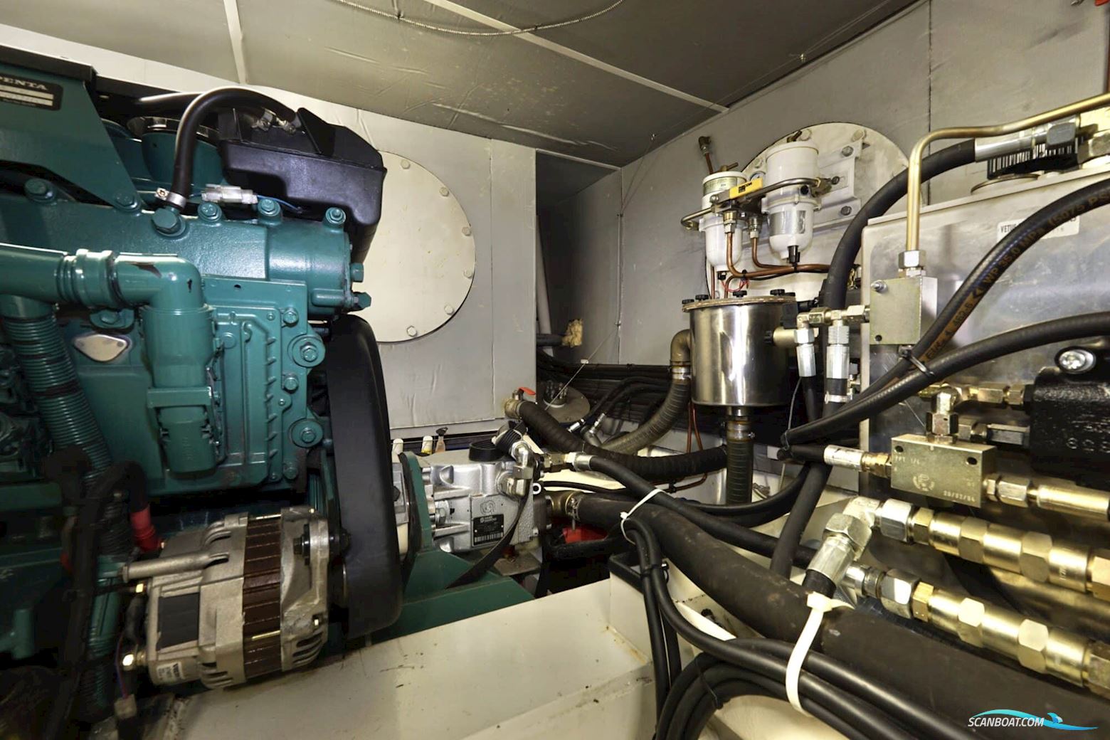 Van den Hoven Exclusive 18.00 VS