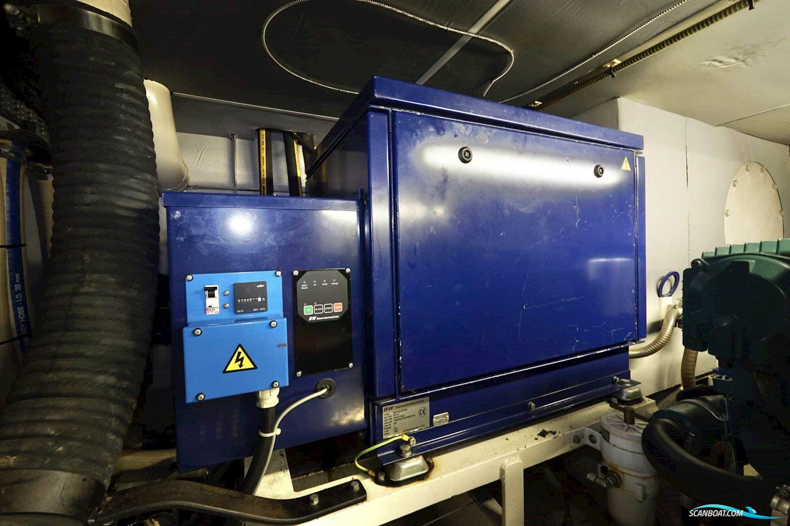 Van den Hoven Exclusive 18.00 VS