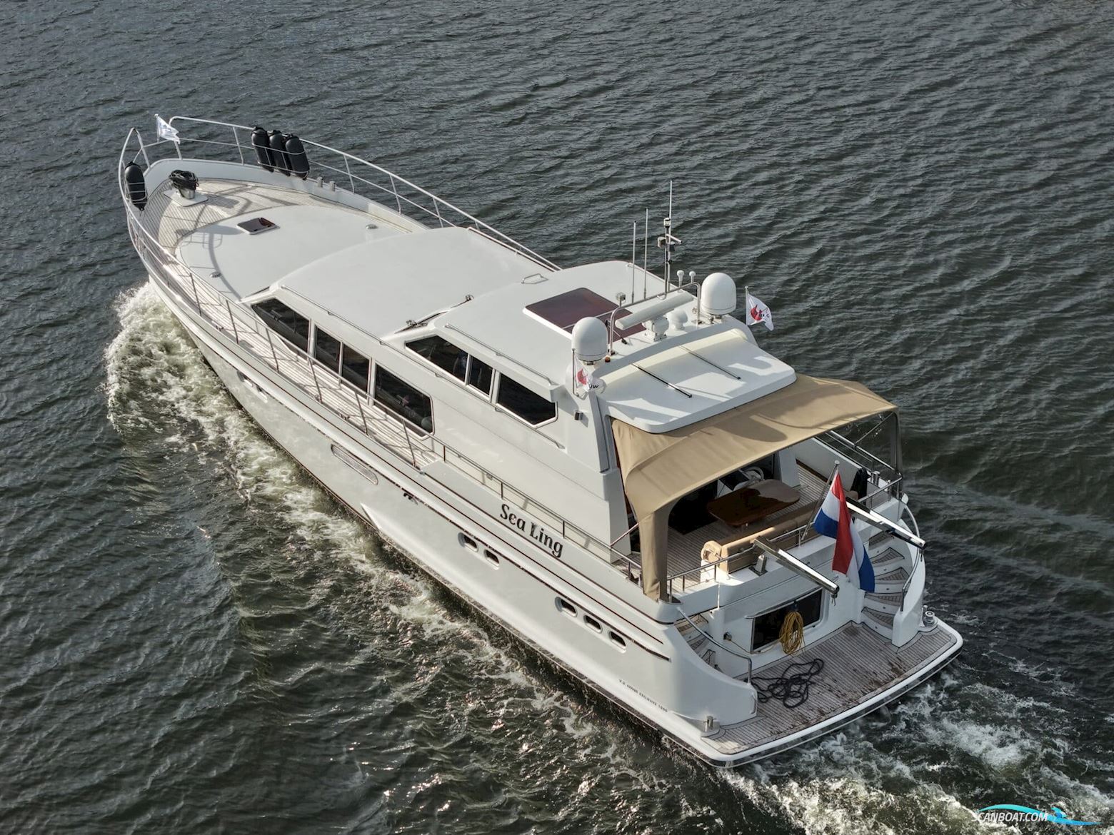 Van den Hoven Exclusive 18.00 VS