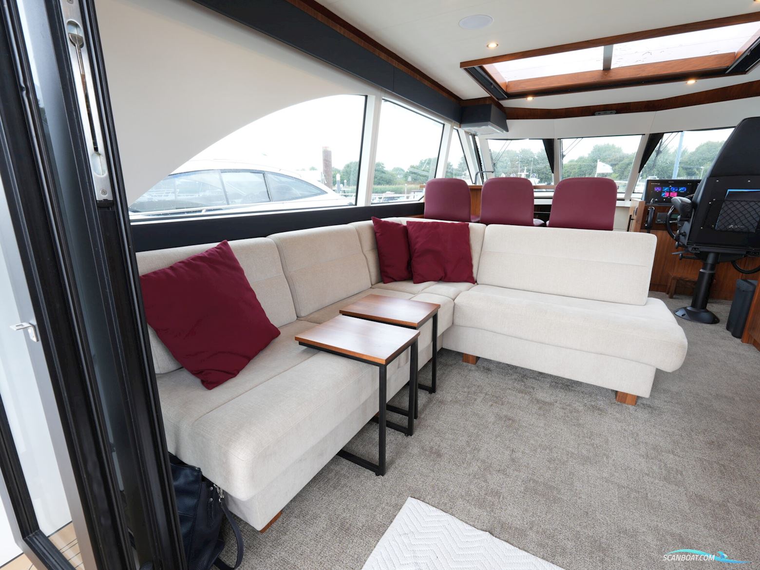 Van den Hoven Executive 15.00 MK II