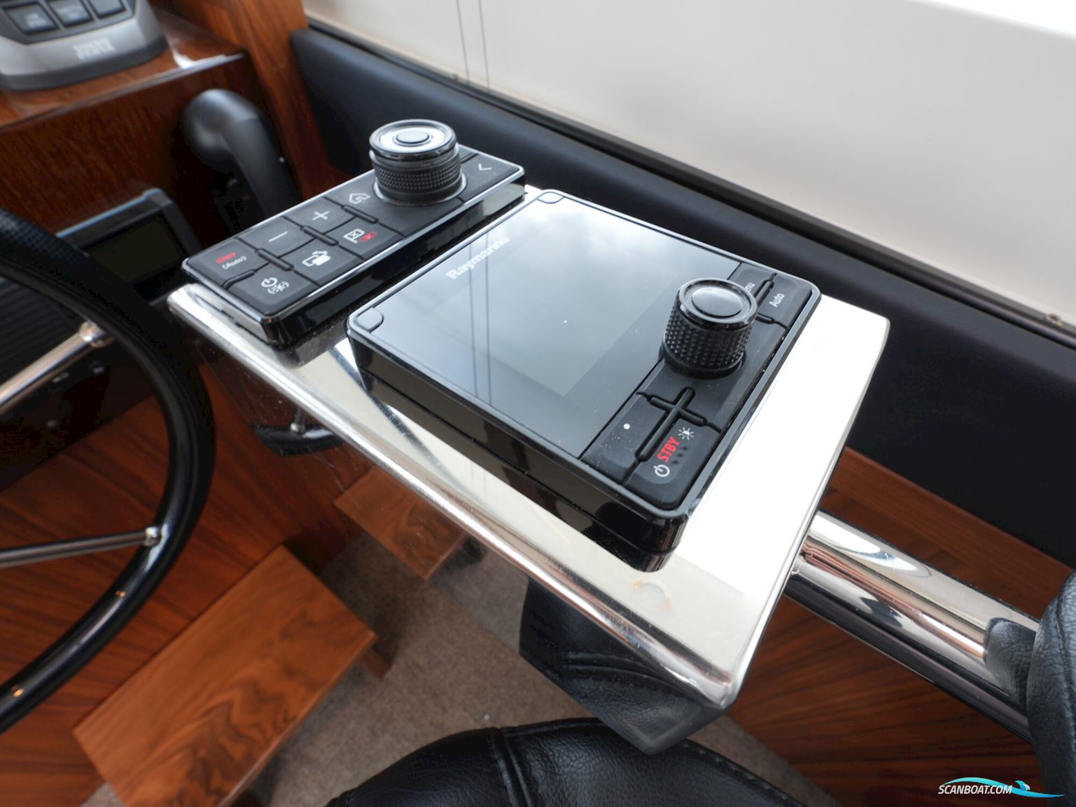 Van den Hoven Executive 15.00 MK II