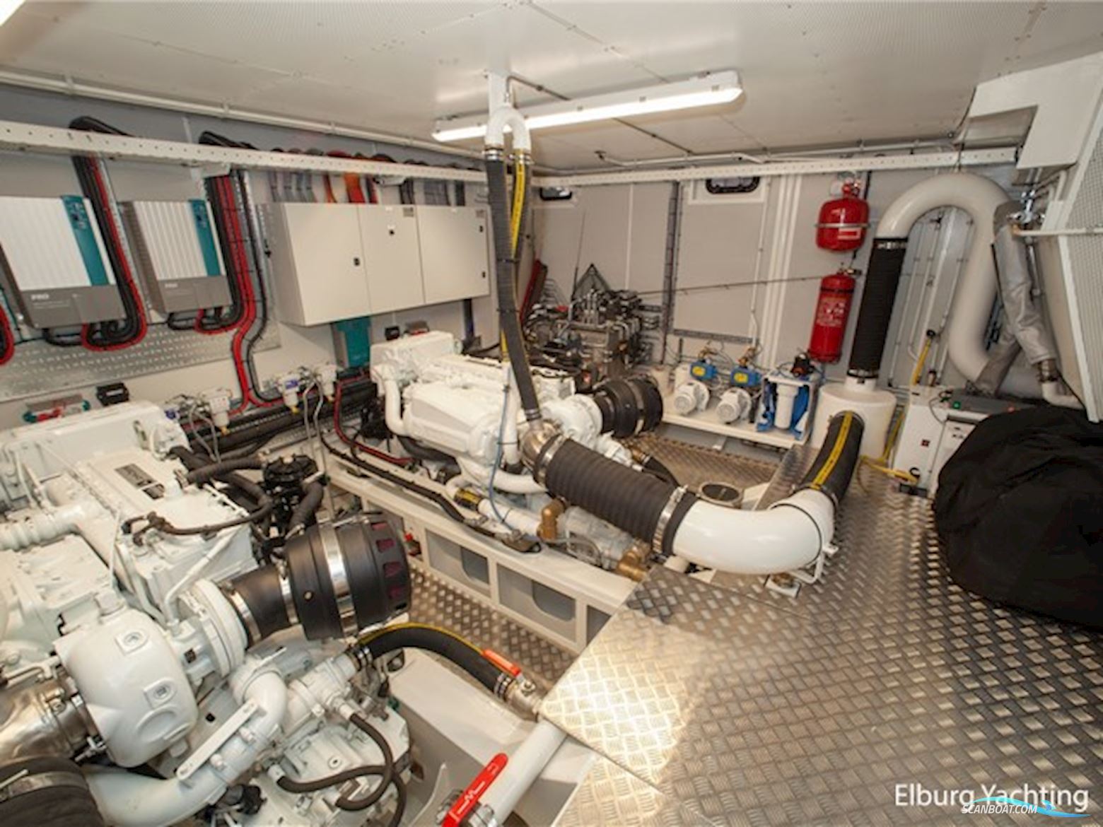 Van Den Hoven Executive 2100