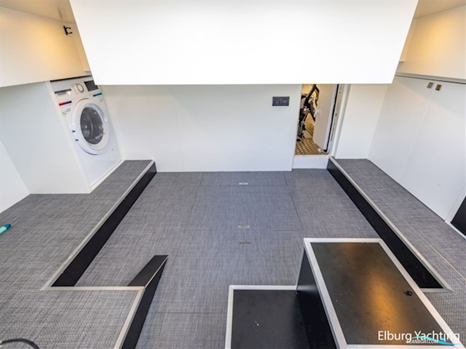 Van den Hoven Voyager 50 