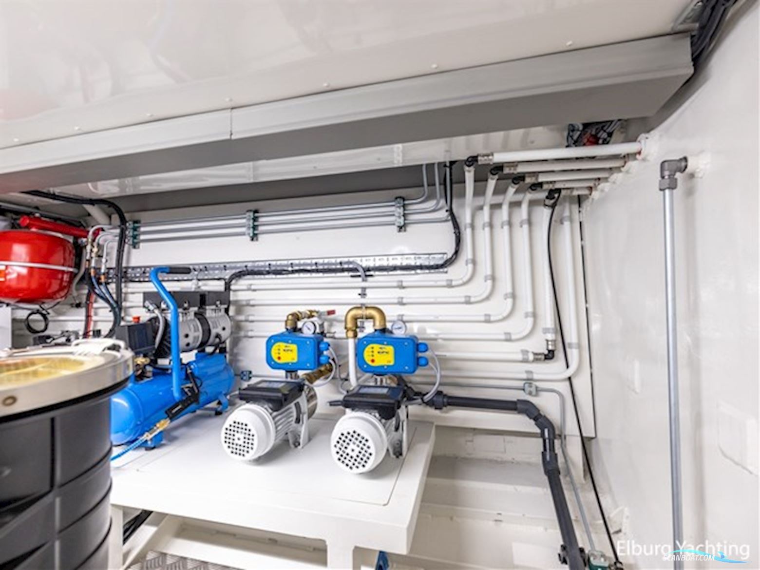 Van den Hoven Voyager 50 