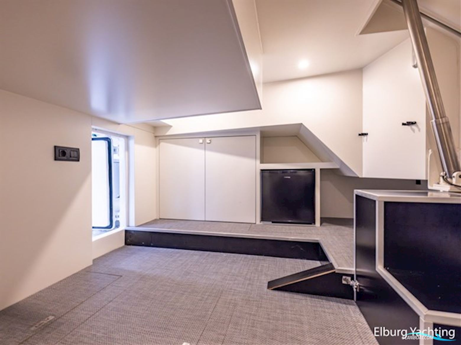 Van Den Hoven Voyager 50