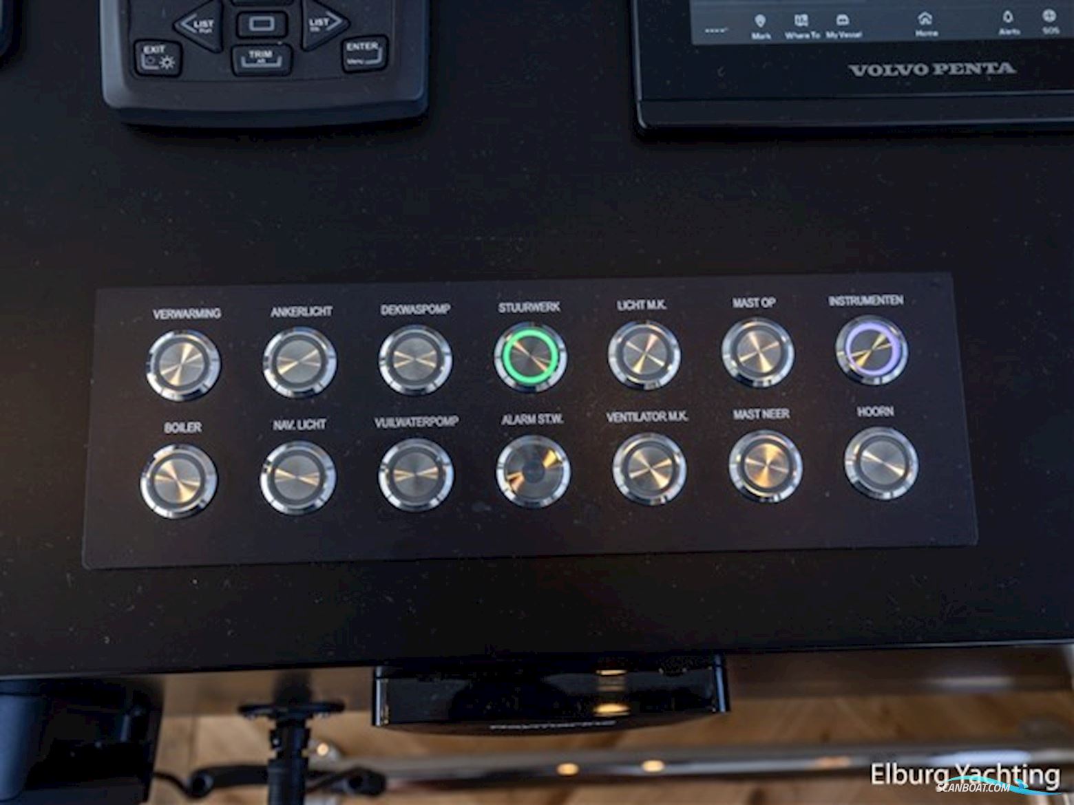 Van den Hoven Voyager 56 