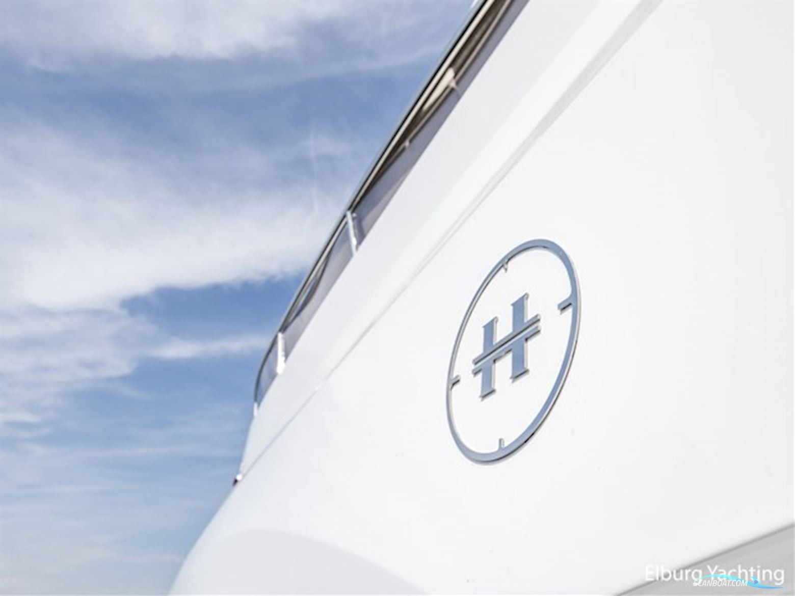 Van den Hoven Voyager 56 