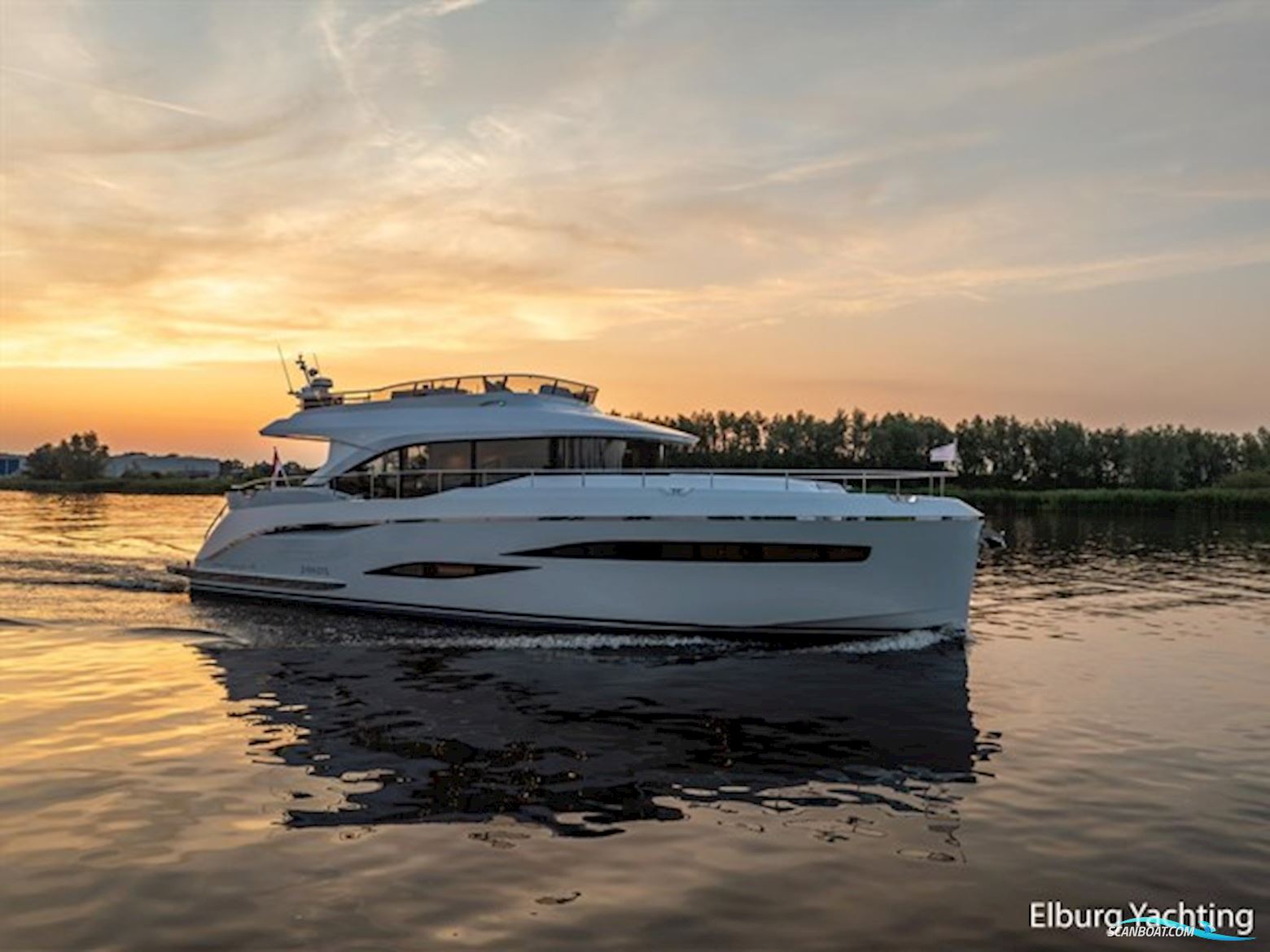 Van Den Hoven Voyager 56