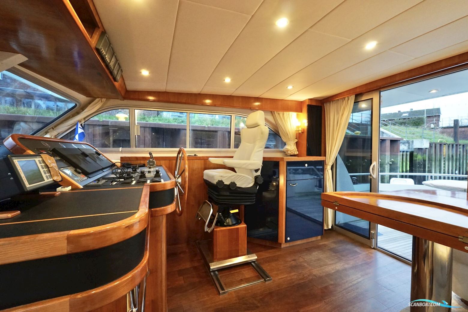 Van der Heijden 17.00 Dynamic Deluxe VS