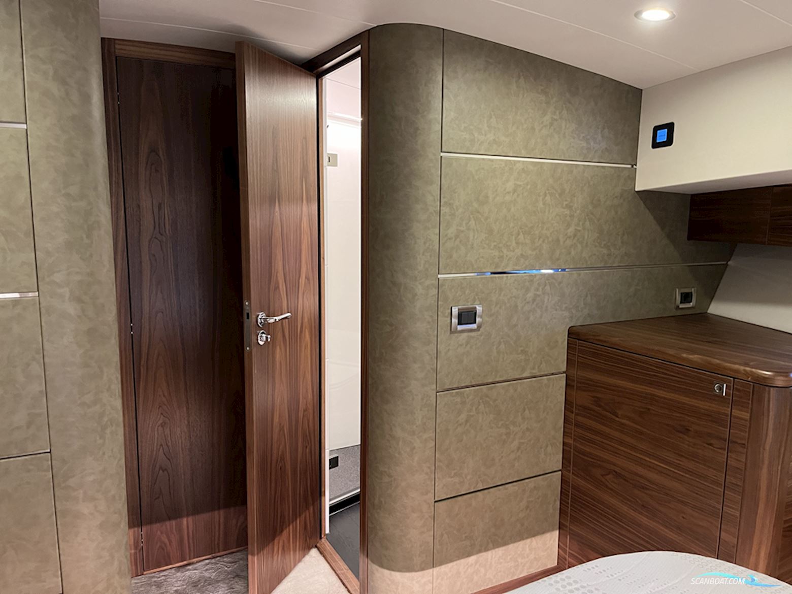 Van Der Heijden Exclusive DeLuxe 1700