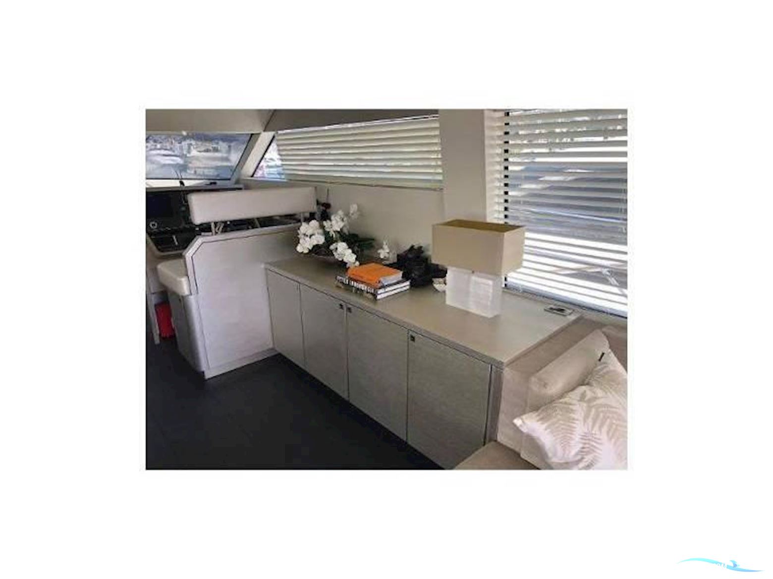 Van Der Heijden Phantom 79