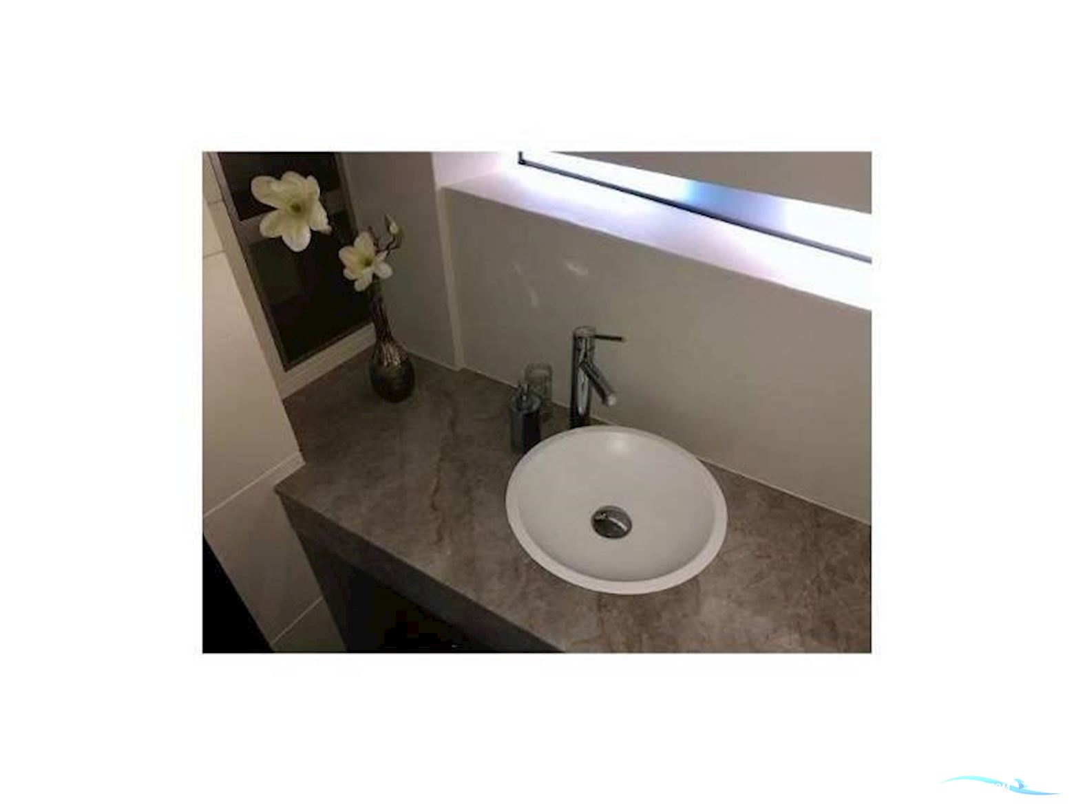 Van Der Heijden Phantom 79