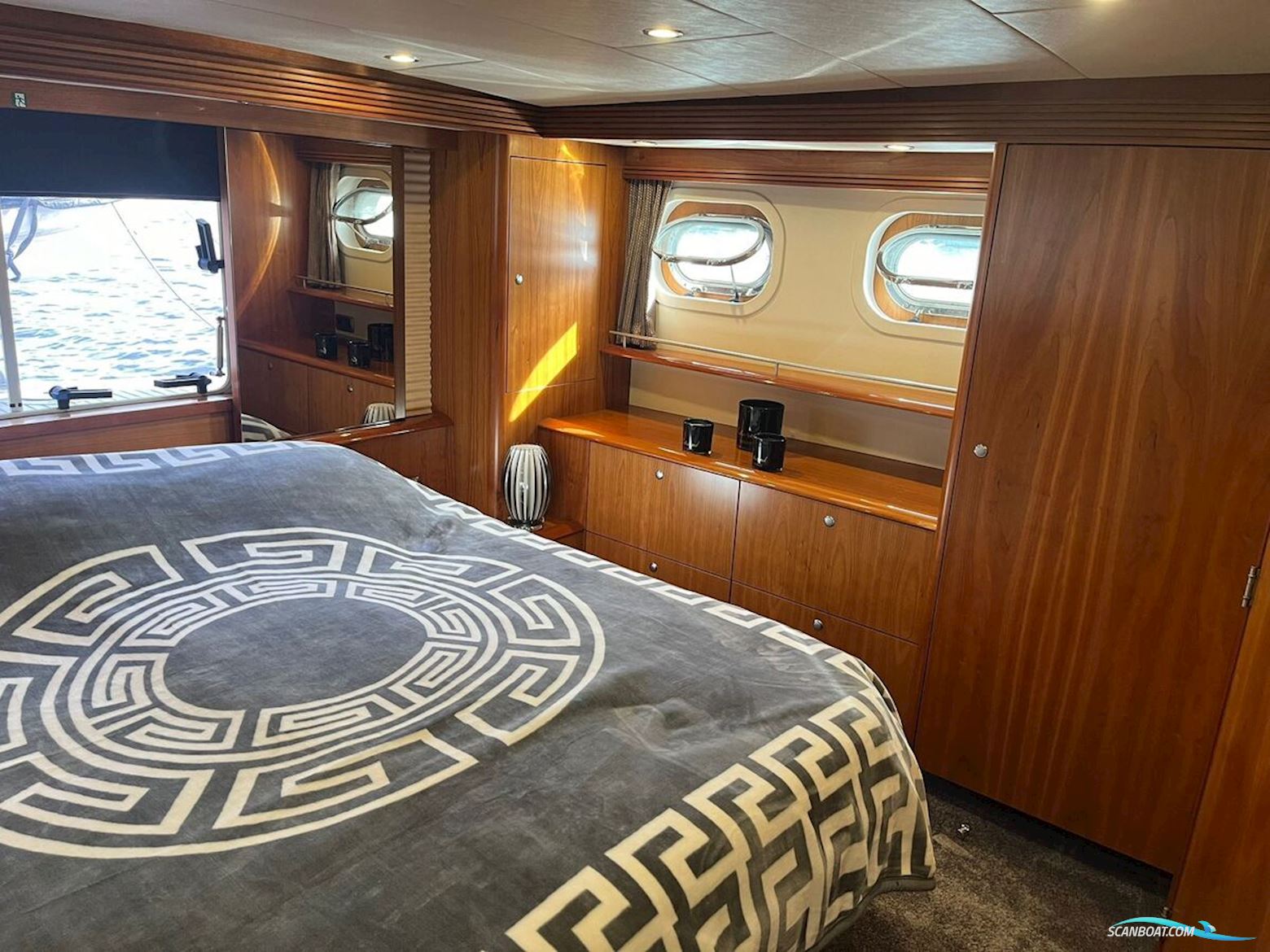 Van Der Valk 1700 Cabrio