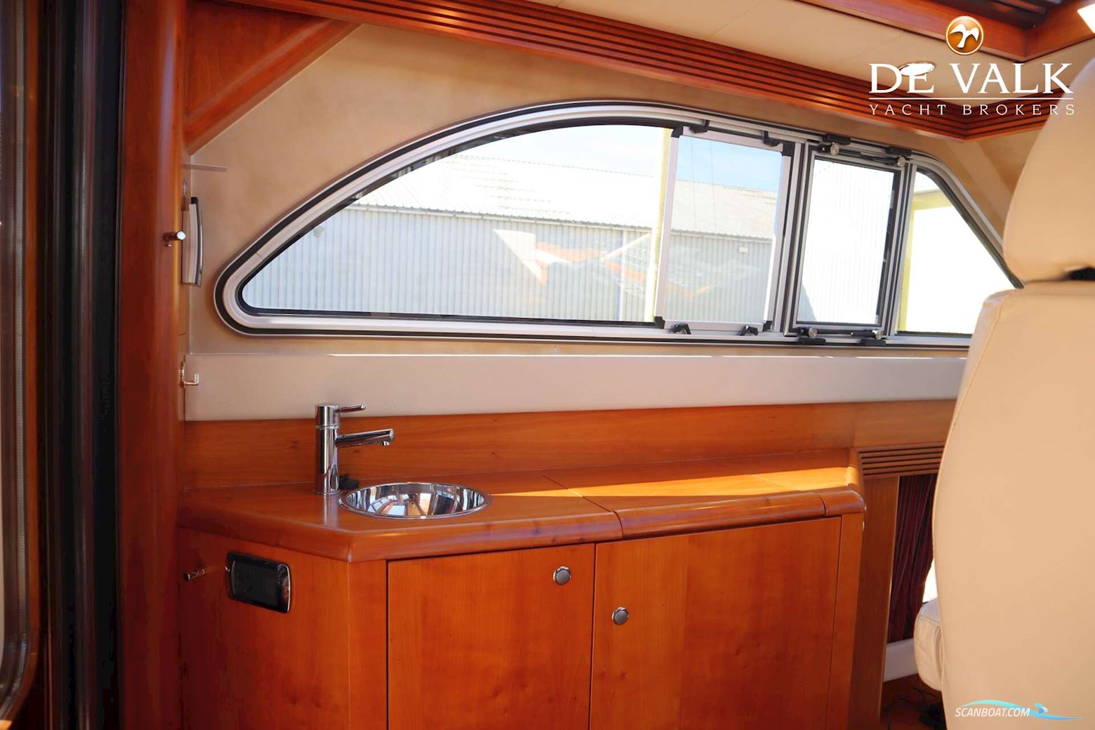 Van Der Valk Continental 15.50 FR