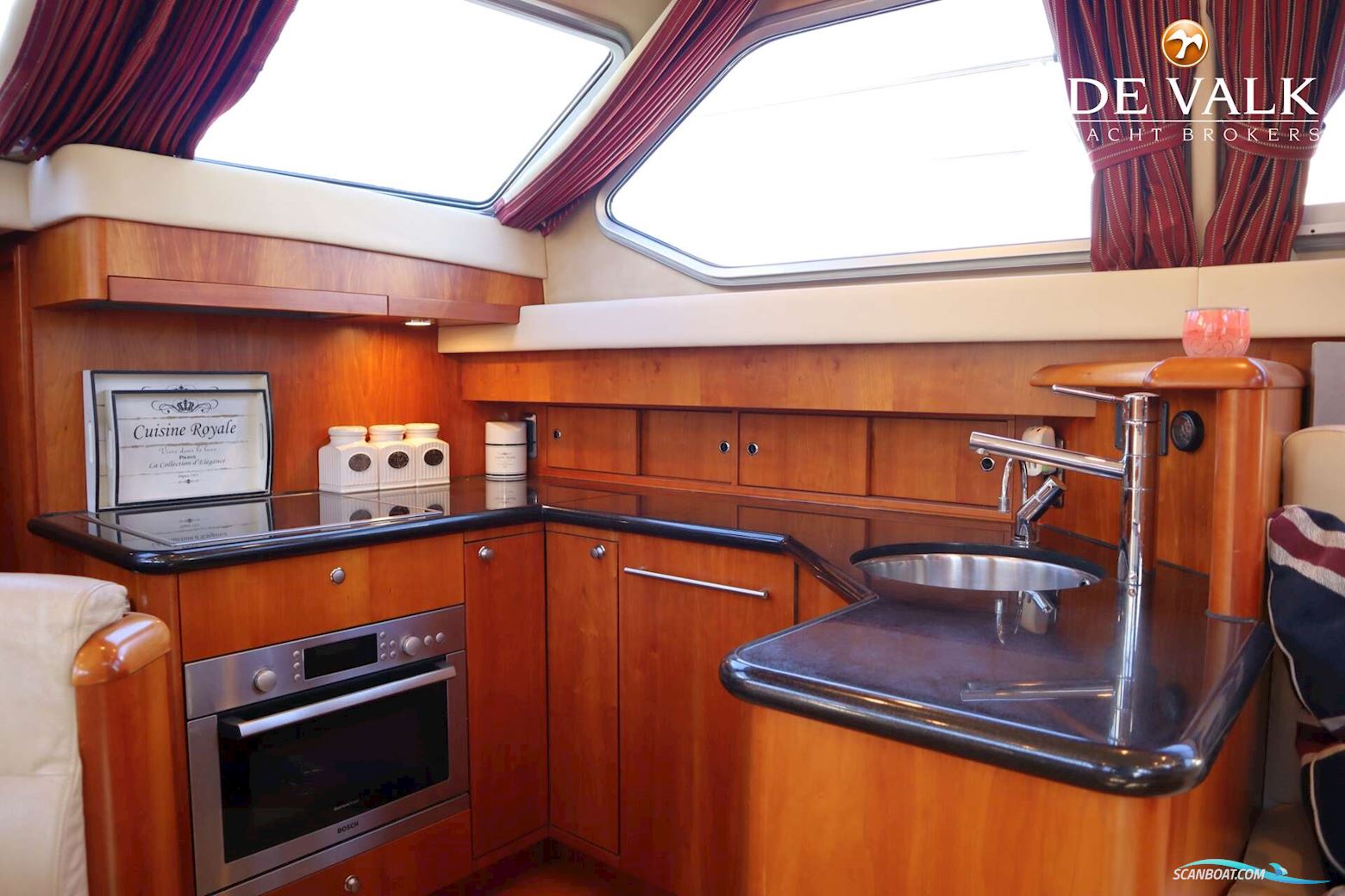 Van Der Valk Continental 15.50 FR