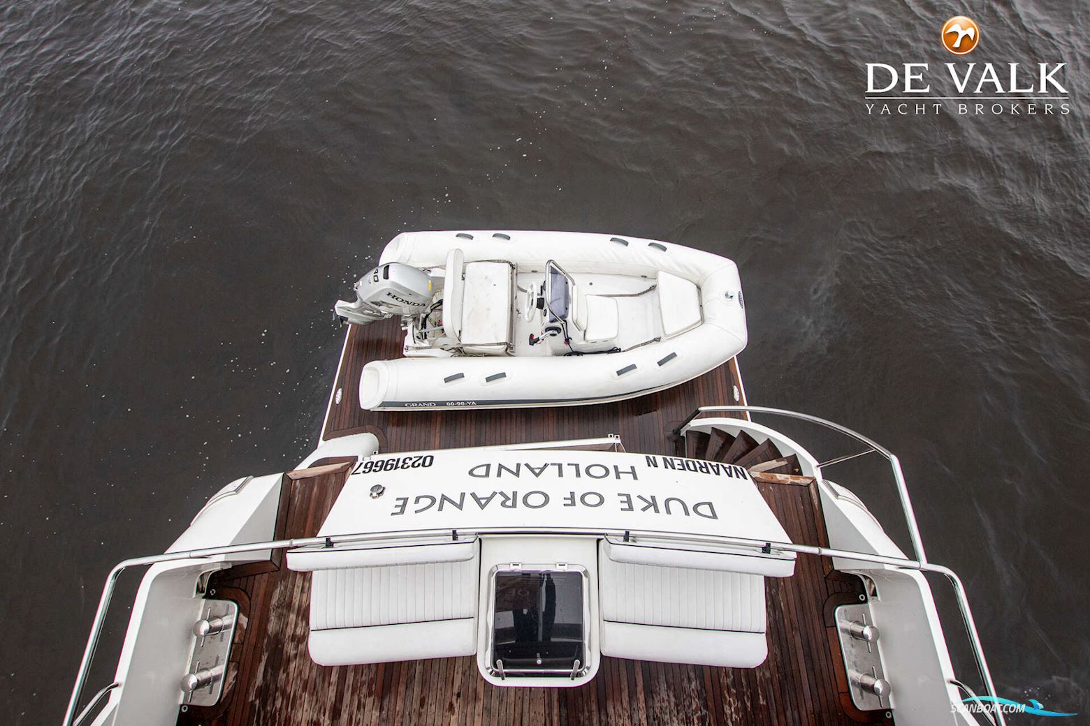 Van Der Valk Explorer 25M