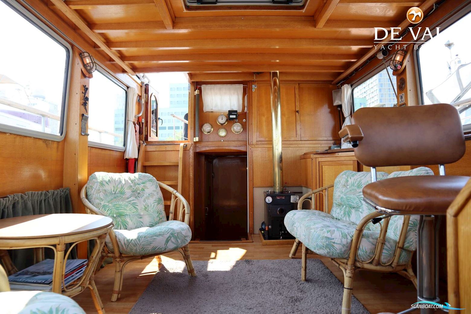 Van Garsse Bakdekkruiser 12.80