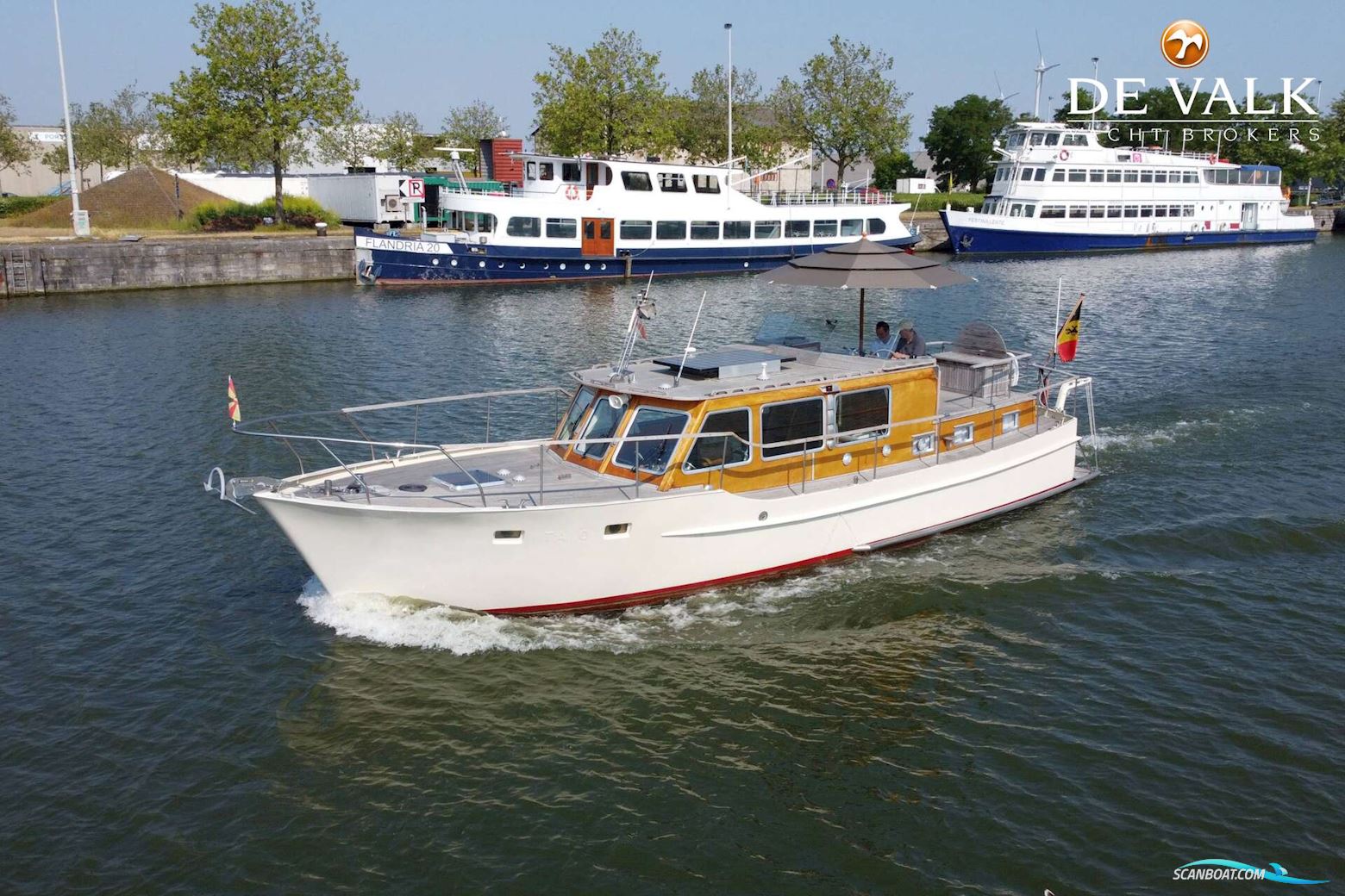 Van Garsse Bakdekkruiser 12.80