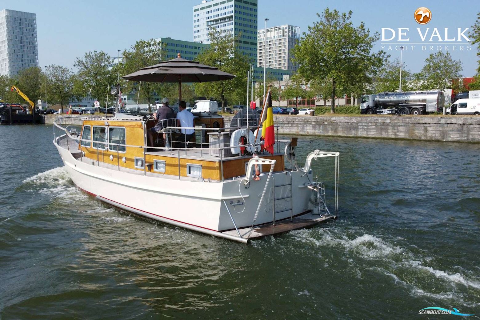 Van Garsse Bakdekkruiser 12.80